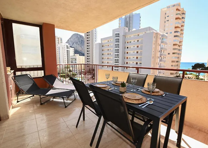 Edificio Laguna Daire *