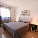 Edificio Laguna Apartment
