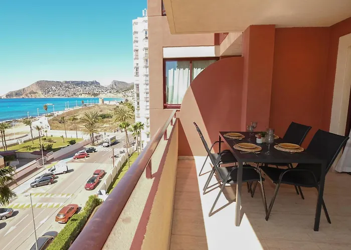 Edificio Laguna Apartment *